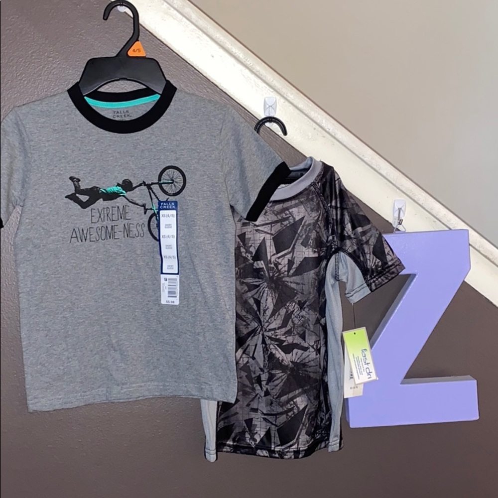BOGO💙💙 Two boys XS 4/5 short sleeve shirts